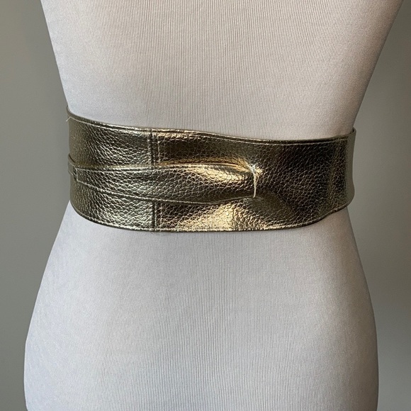 NWT Gold Vegan Leather Obi Wrap Belt One Size Ladies - Picture 5 of 7